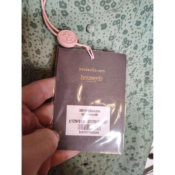 NWT House of CB Medium Dress, Shoulder Tie, Green Floral, Romantic, V-Neck, New - Picture 6 of 6